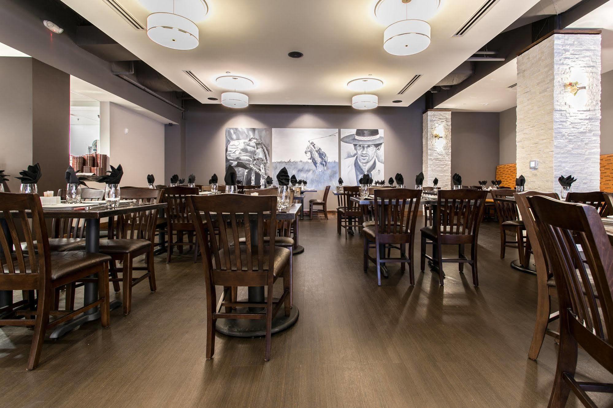 Holiday Inn Hotel & Suites Chattanooga By Ihg Buitenkant foto